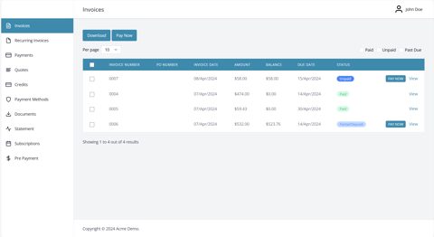 Invoice Ninja screenshot: Client portal invoice list