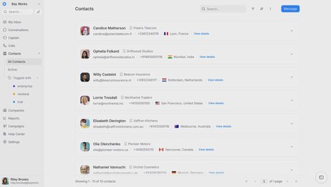 Chatwoot screenshot: Contacts list